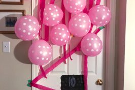 birthday balloons on bedroom door