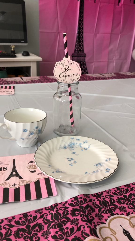 decorations for paris themed birthday party